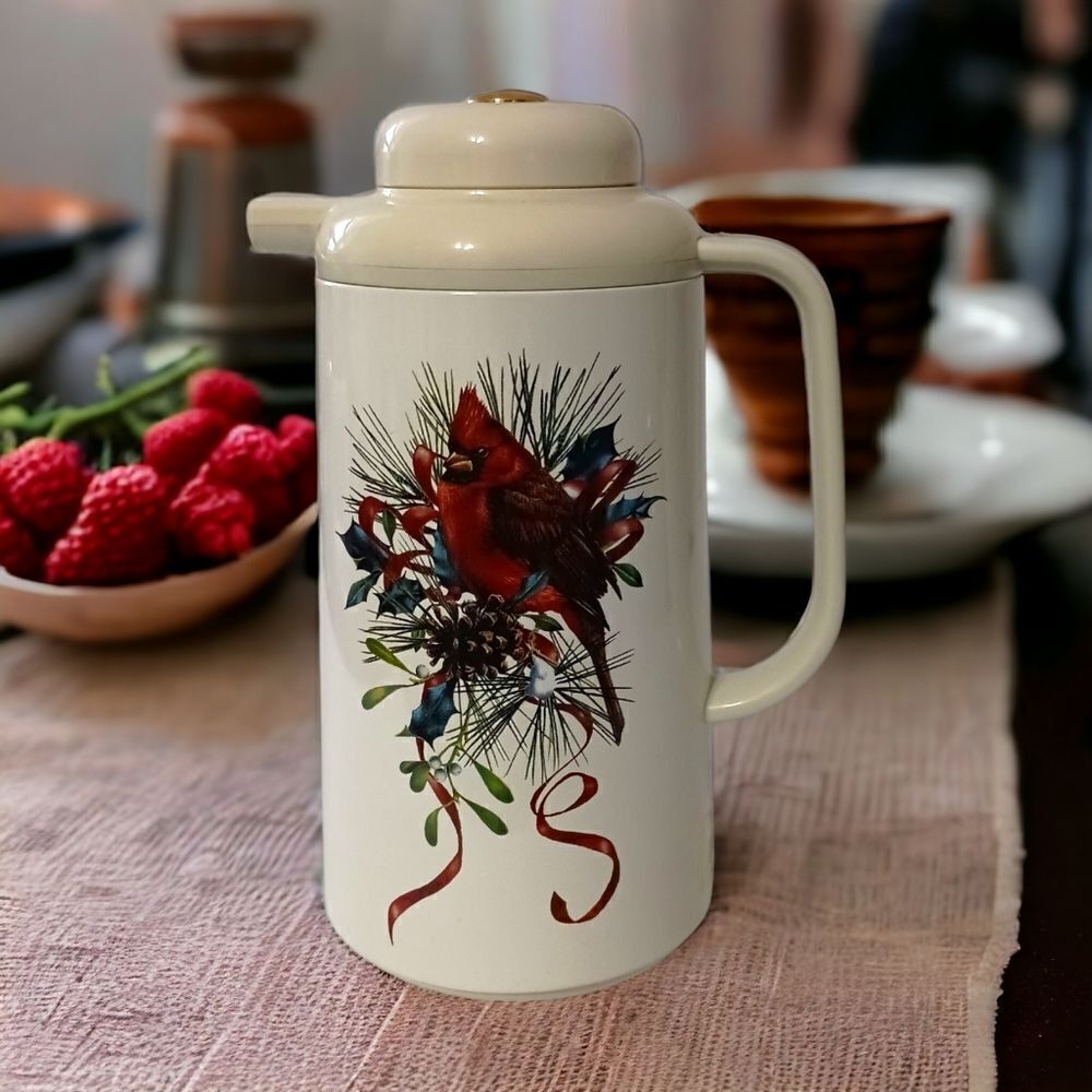 Lenox Winter Greetings Thermal Carafe Pitcher Insulated Cardinal Christmas Snow.